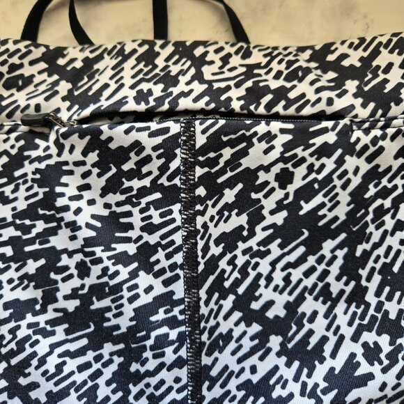 Nike Dri-Fit Athletic Leggings Black & White Print Women's Sz Med - Picture 13 of 13